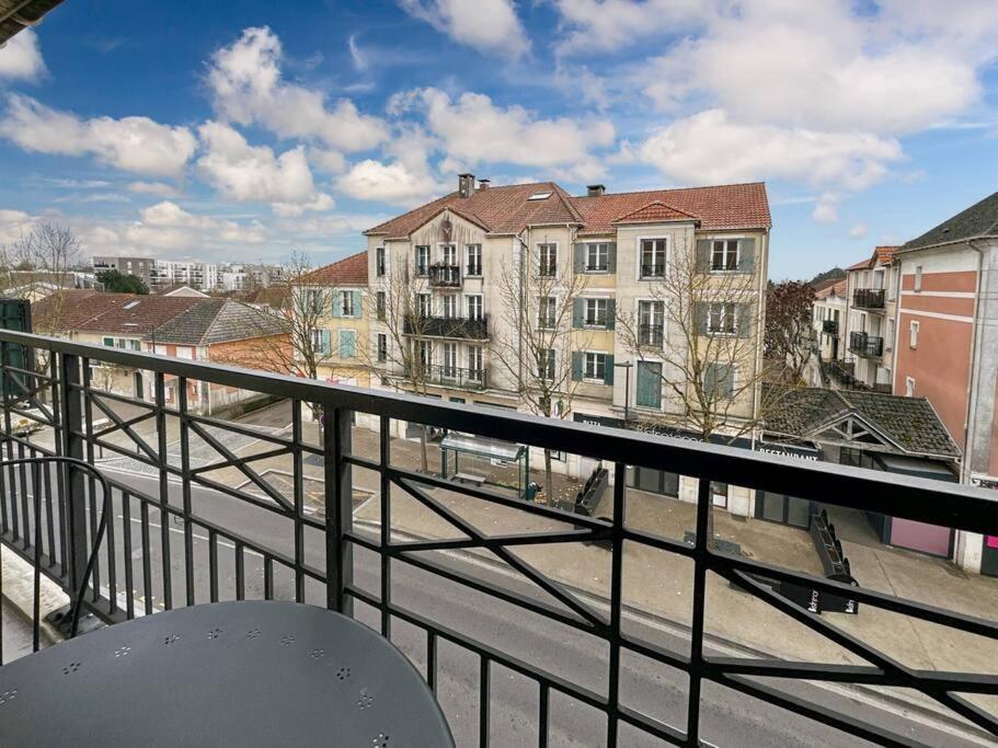 Le Delta Bailly - Appartement Pour 4 Personnes Disneyland Paris Bagian luar foto